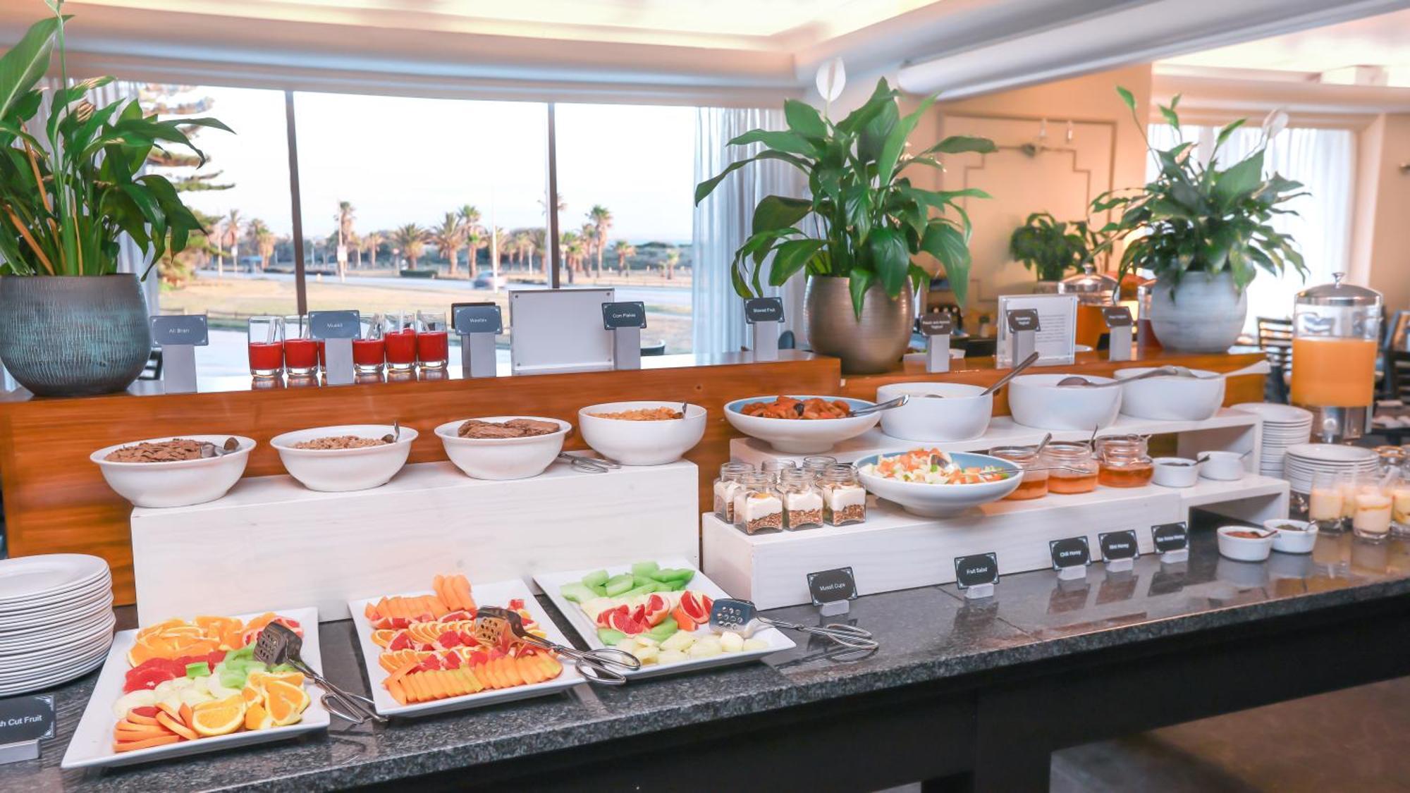Southern Sun The Marine Puerto Elizabeth Exterior foto