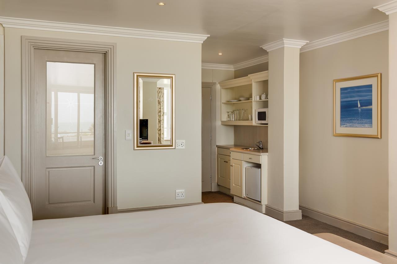 Southern Sun The Marine Puerto Elizabeth Exterior foto
